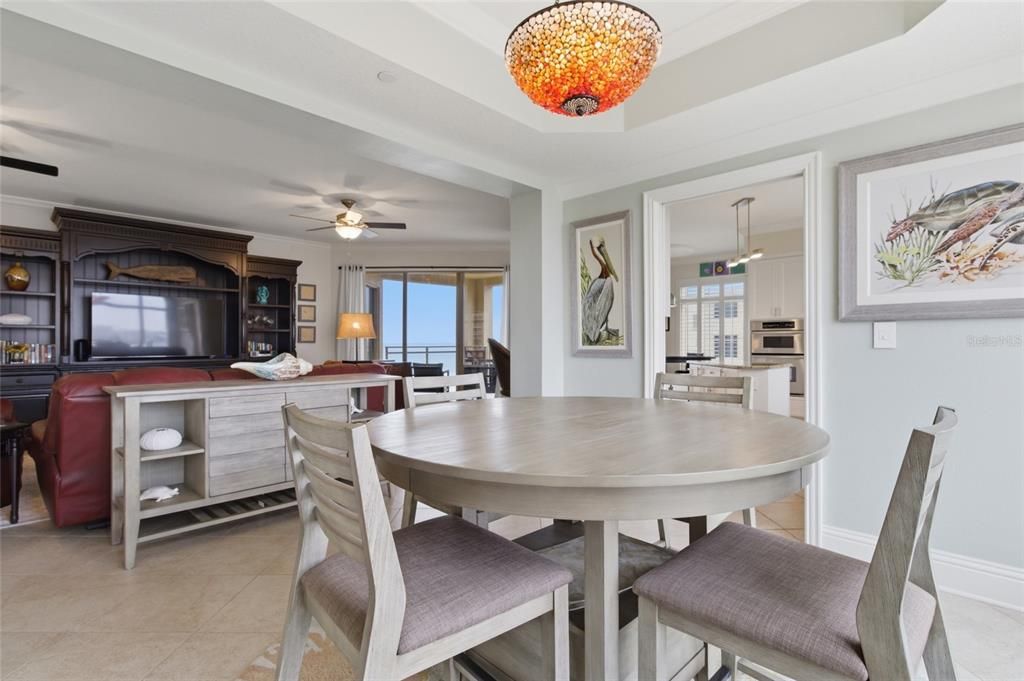 En Venta: $2,350,000 (3 camas, 2 baños, 1973 Pies cuadrados)