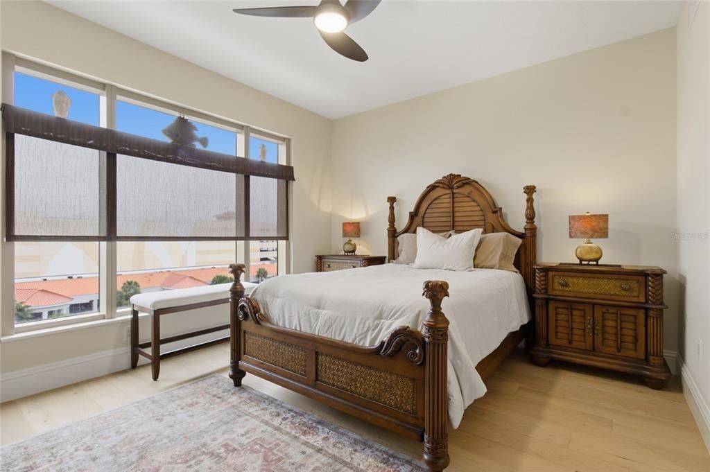 En Venta: $2,350,000 (3 camas, 2 baños, 1973 Pies cuadrados)