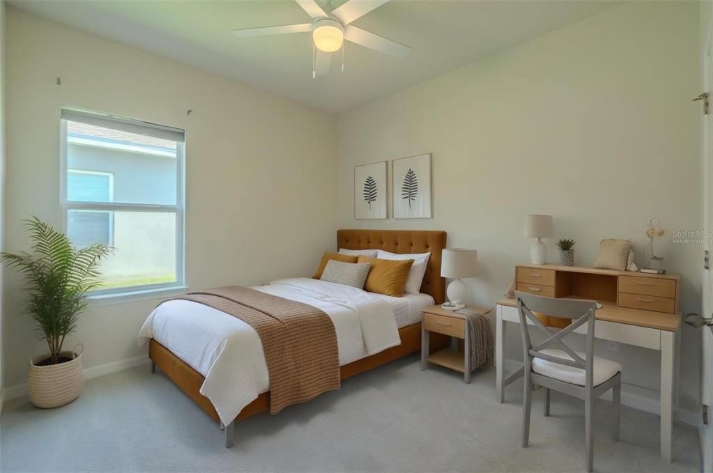 Activo con contrato: $515,000 (4 camas, 3 baños, 2550 Pies cuadrados)