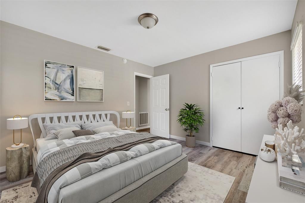 Active With Contract: $236,900 (3 beds, 2 baths, 1334 Square Feet)