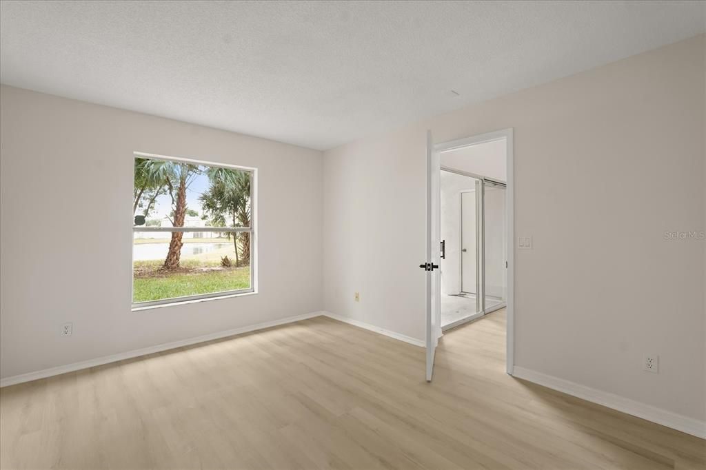 Activo con contrato: $279,900 (3 camas, 2 baños, 1378 Pies cuadrados)