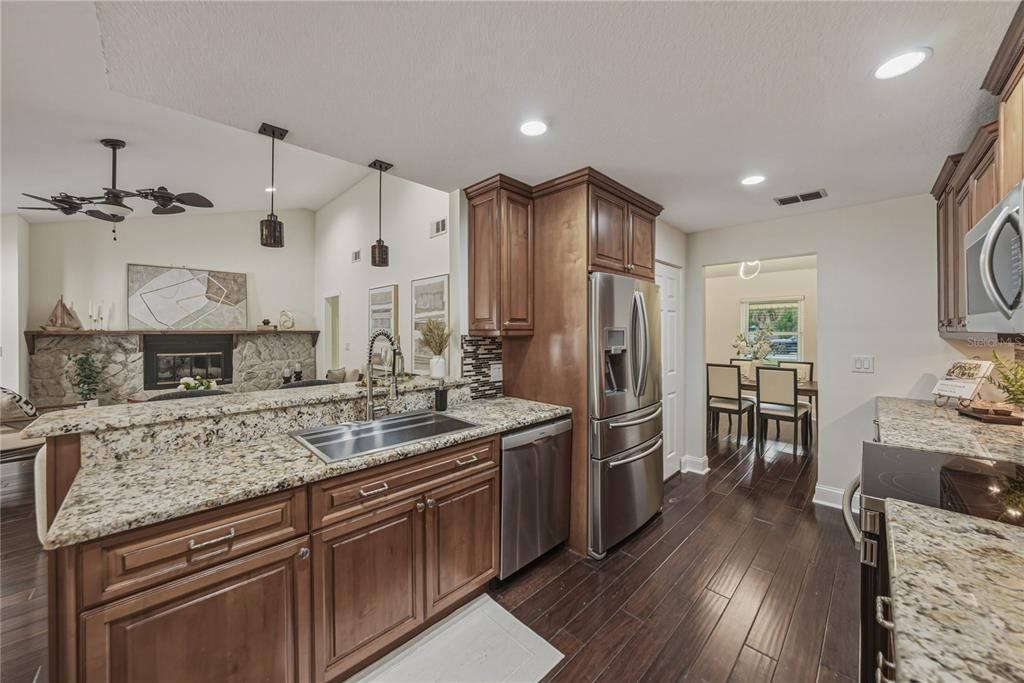 Active With Contract: $825,000 (4 beds, 3 baths, 2866 Square Feet)