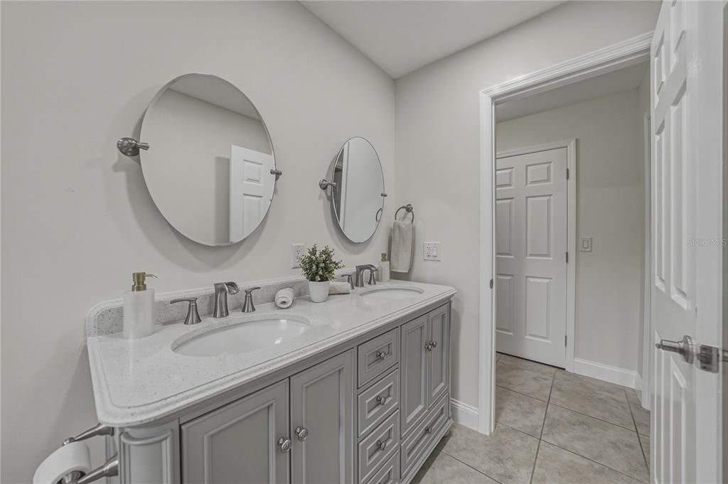 Active With Contract: $825,000 (4 beds, 3 baths, 2866 Square Feet)