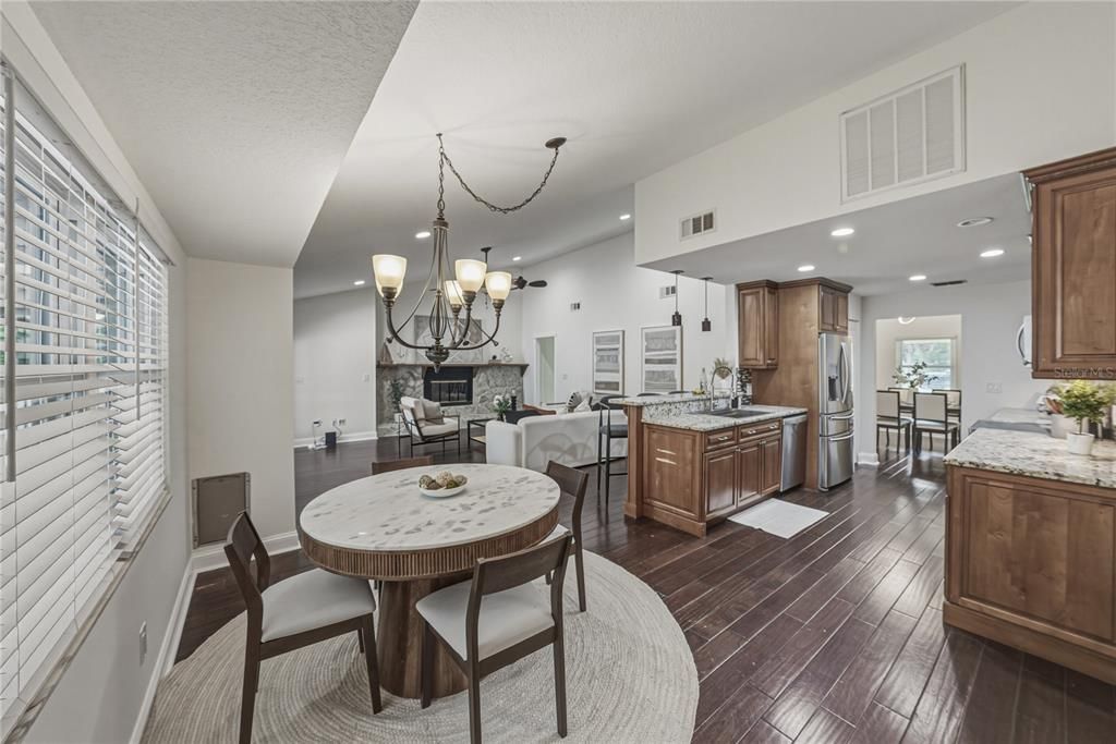 Active With Contract: $825,000 (4 beds, 3 baths, 2866 Square Feet)