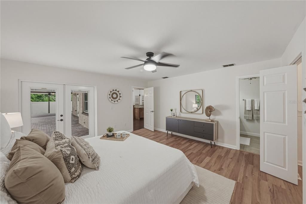 Active With Contract: $825,000 (4 beds, 3 baths, 2866 Square Feet)