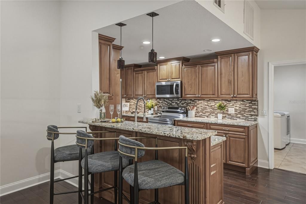 Active With Contract: $825,000 (4 beds, 3 baths, 2866 Square Feet)