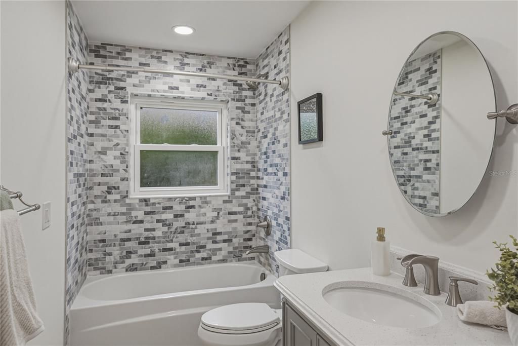 Active With Contract: $825,000 (4 beds, 3 baths, 2866 Square Feet)