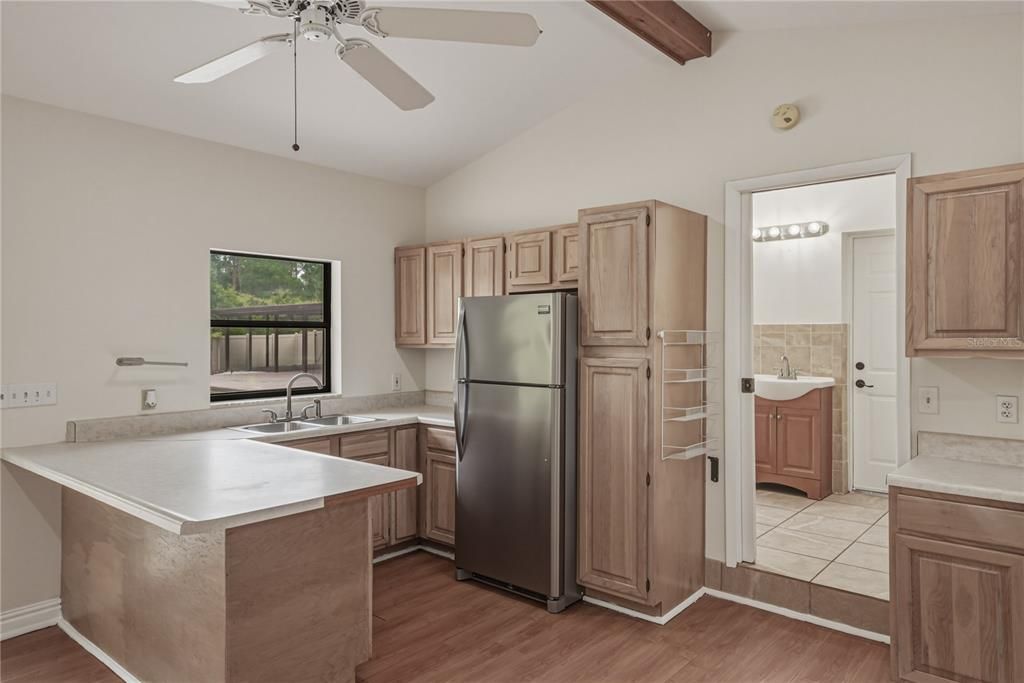 Active With Contract: $825,000 (4 beds, 3 baths, 2866 Square Feet)