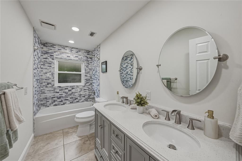 Active With Contract: $825,000 (4 beds, 3 baths, 2866 Square Feet)