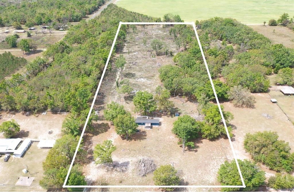 En Venta: $295,000 (3 camas, 2 baños, 1216 Pies cuadrados)