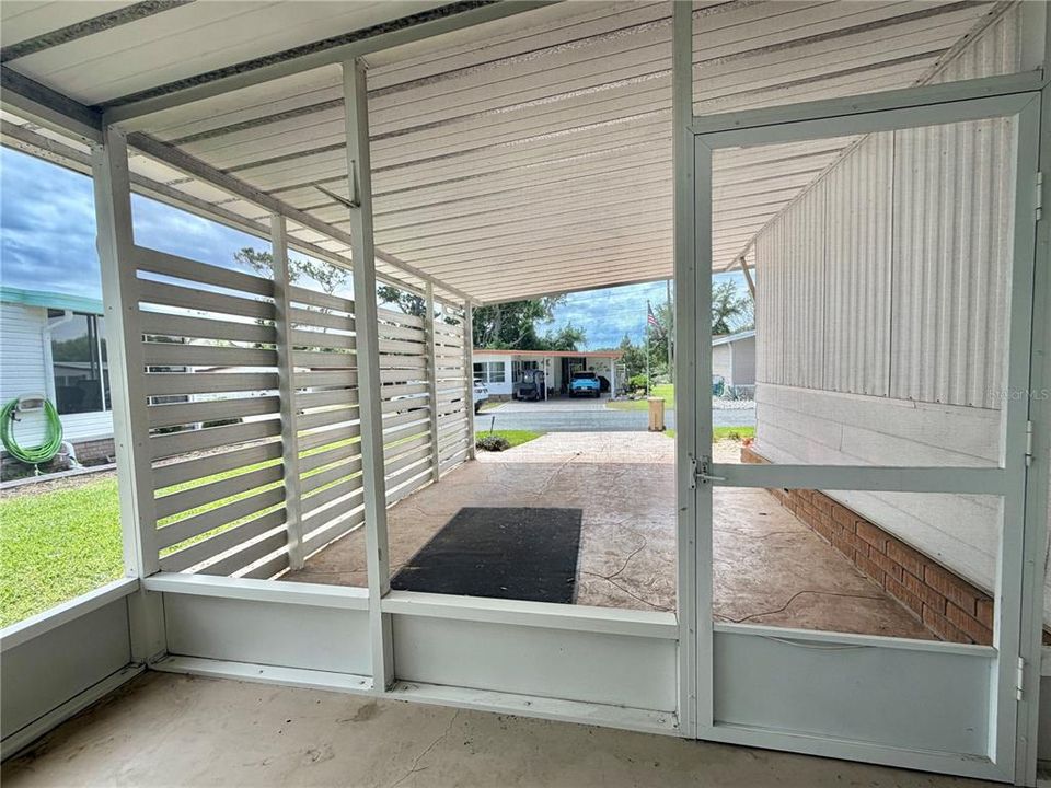 Active With Contract: $79,000 (2 beds, 2 baths, 1056 Square Feet)