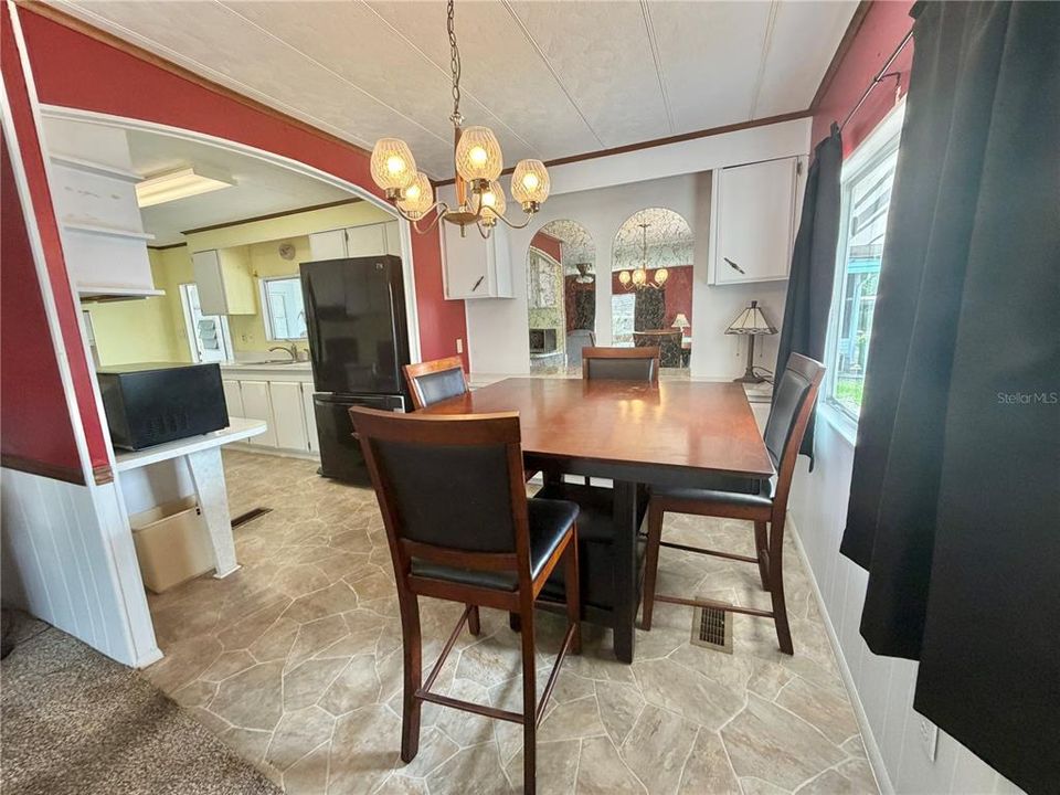 Active With Contract: $79,000 (2 beds, 2 baths, 1056 Square Feet)