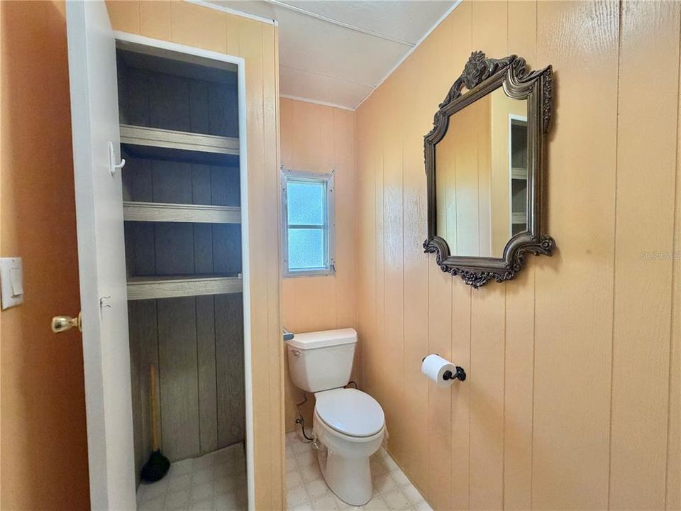 Active With Contract: $79,000 (2 beds, 2 baths, 1056 Square Feet)
