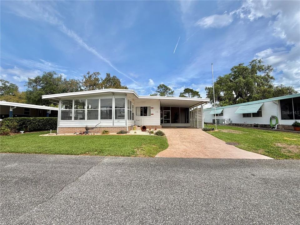 Active With Contract: $79,000 (2 beds, 2 baths, 1056 Square Feet)