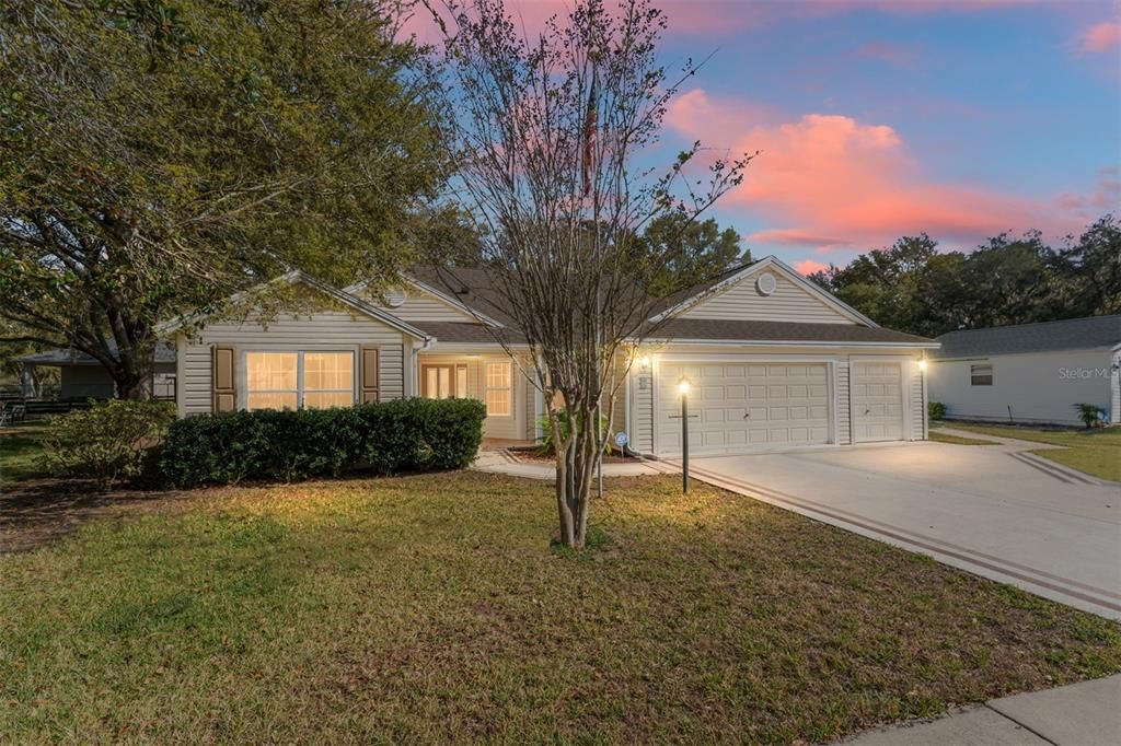 For Rent: $2,750 (3 beds, 2 baths, 1866 Square Feet)