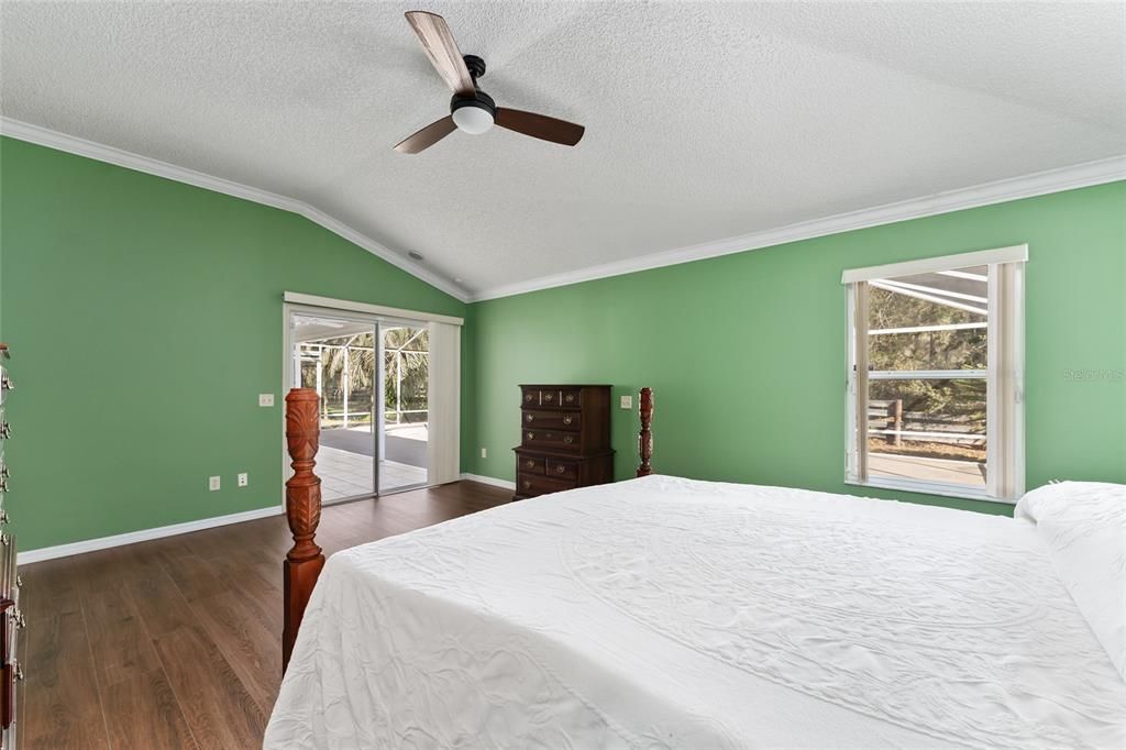 For Rent: $2,750 (3 beds, 2 baths, 1866 Square Feet)