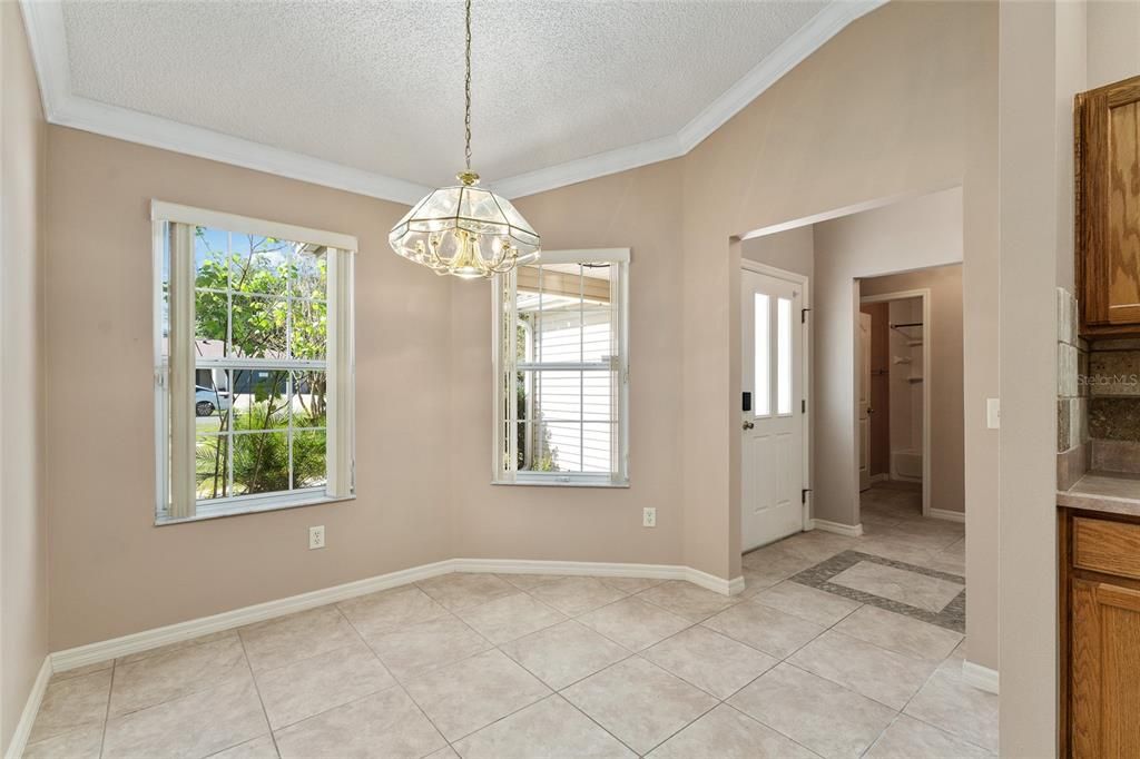 For Rent: $2,750 (3 beds, 2 baths, 1866 Square Feet)