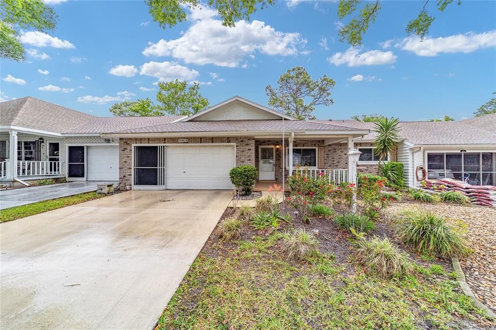 Active With Contract: $199,000 (2 beds, 2 baths, 1748 Square Feet)