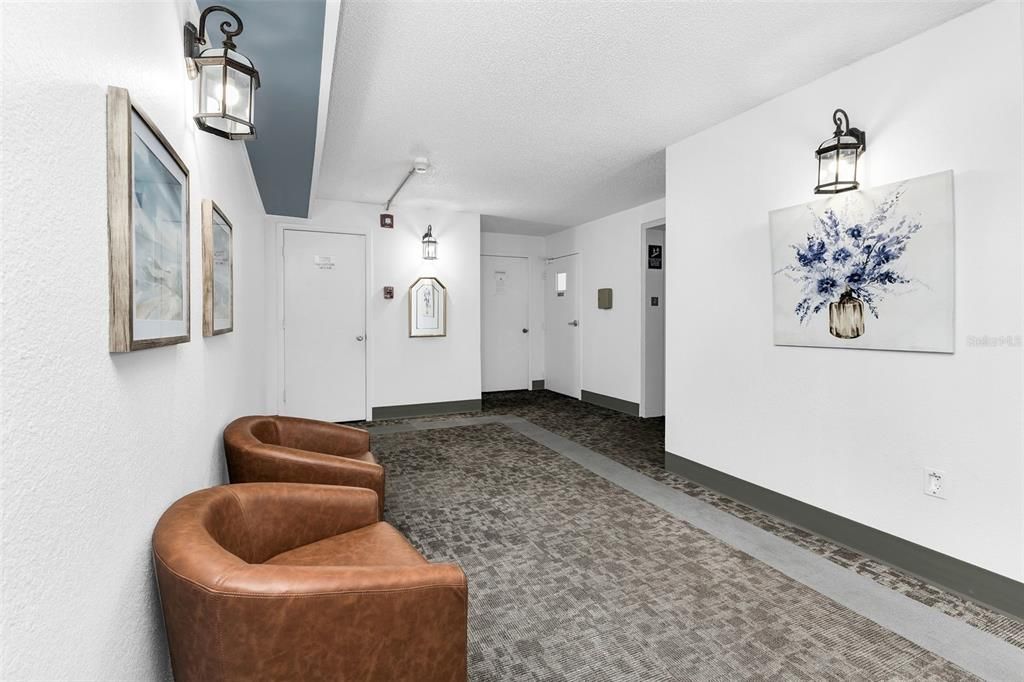 Activo con contrato: $163,000 (2 camas, 2 baños, 1147 Pies cuadrados)
