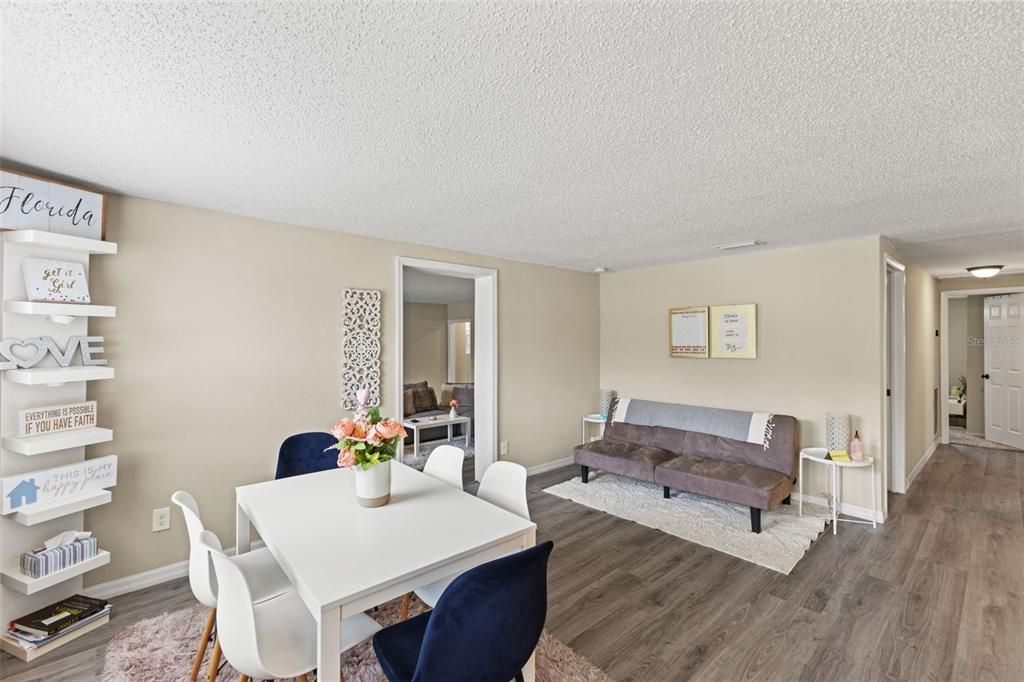 Active With Contract: $500,000 (5 beds, 3 baths, 2292 Square Feet)