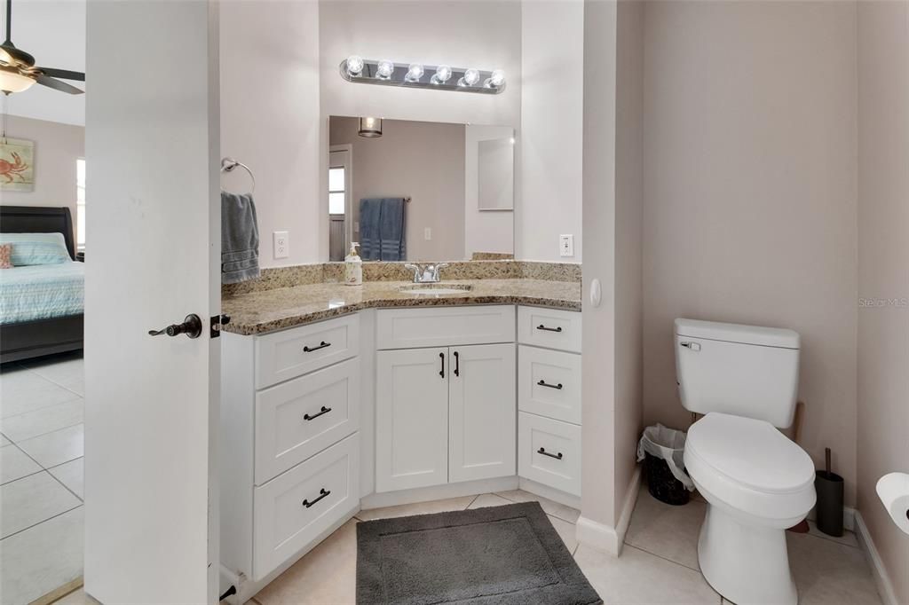 Active With Contract: $420,000 (3 beds, 2 baths, 1717 Square Feet)