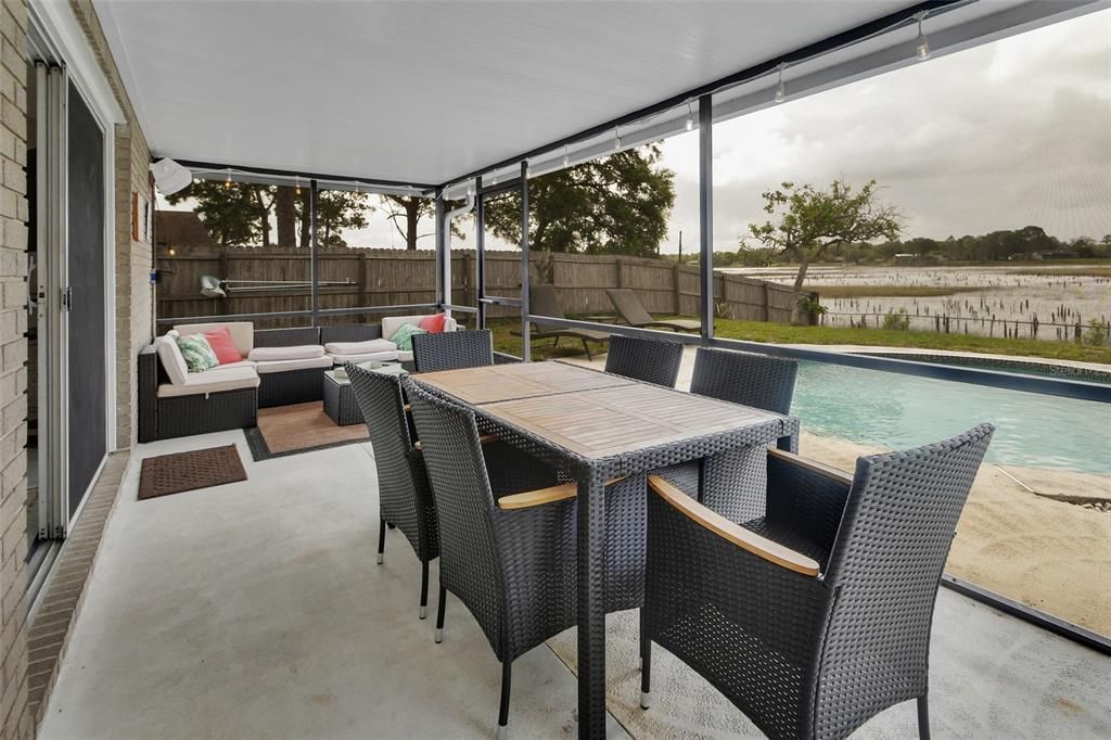 Active With Contract: $420,000 (3 beds, 2 baths, 1717 Square Feet)
