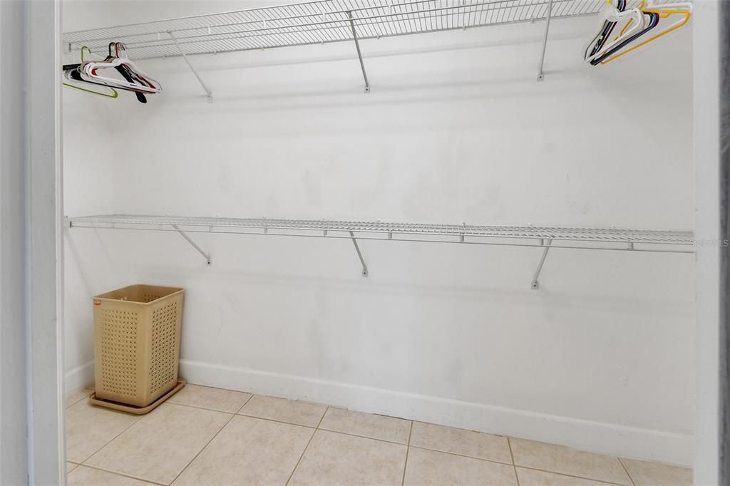 Active With Contract: $420,000 (3 beds, 2 baths, 1717 Square Feet)