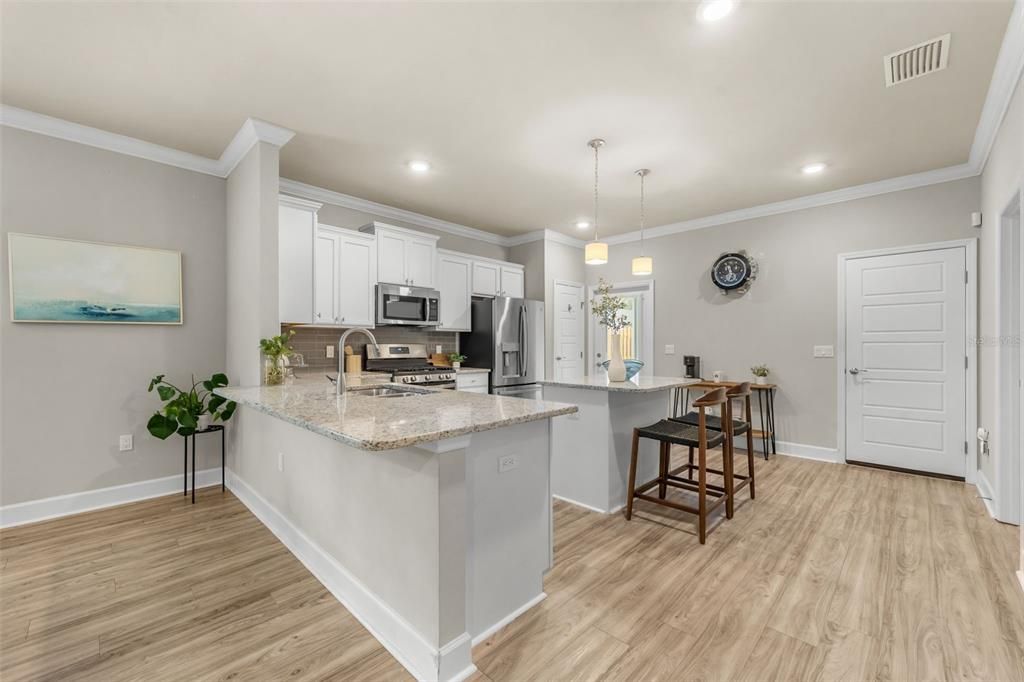 Activo con contrato: $339,900 (3 camas, 2 baños, 1504 Pies cuadrados)