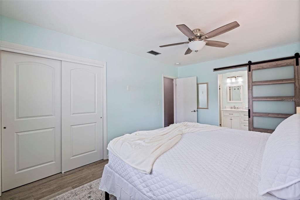For Rent: $4,200 (3 beds, 2 baths, 1278 Square Feet)