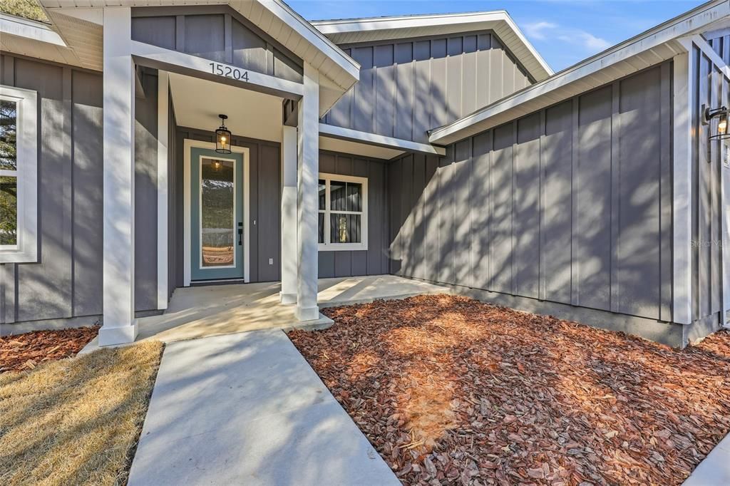 En Venta: $599,900 (4 camas, 2 baños, 1943 Pies cuadrados)