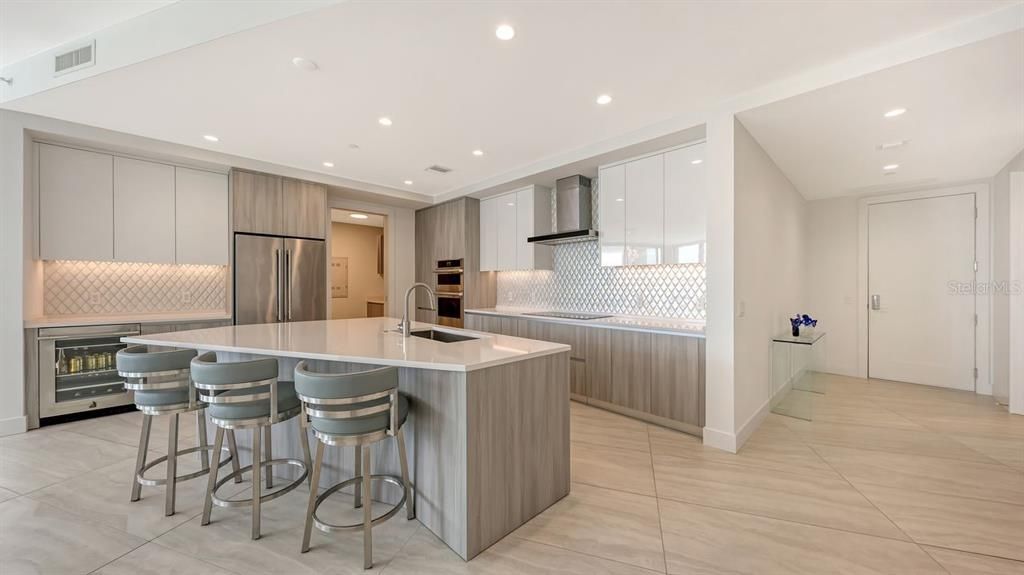 For Sale: $1,850,000 (3 beds, 3 baths, 2184 Square Feet)