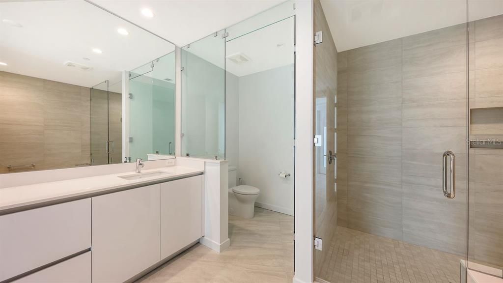 For Sale: $1,850,000 (3 beds, 3 baths, 2184 Square Feet)