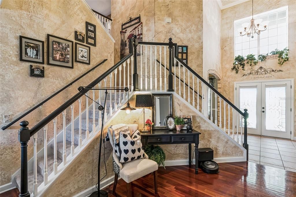 Activo con contrato: $850,000 (5 camas, 4 baños, 3909 Pies cuadrados)