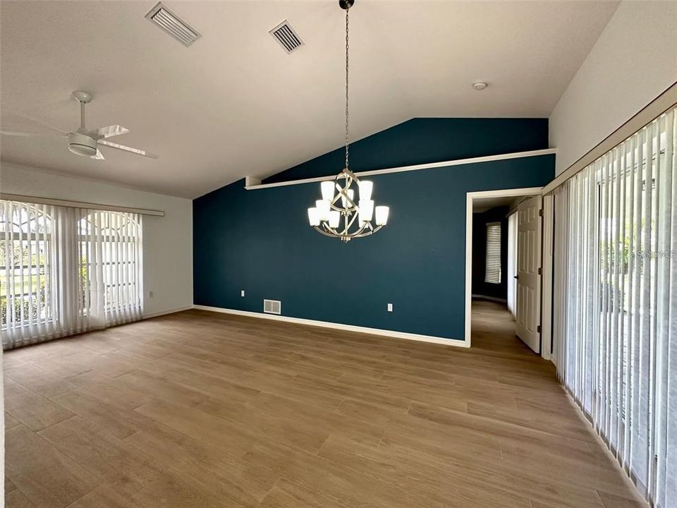 Active With Contract: $2,150 (3 beds, 2 baths, 2039 Square Feet)