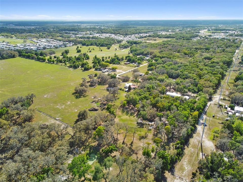 На продажу: $229,900 (2.83 acres)