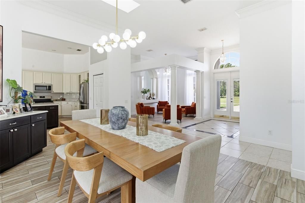 En Venta: $1,240,000 (4 camas, 3 baños, 3630 Pies cuadrados)