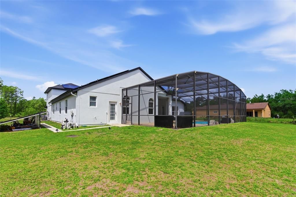 En Venta: $1,240,000 (4 camas, 3 baños, 3630 Pies cuadrados)