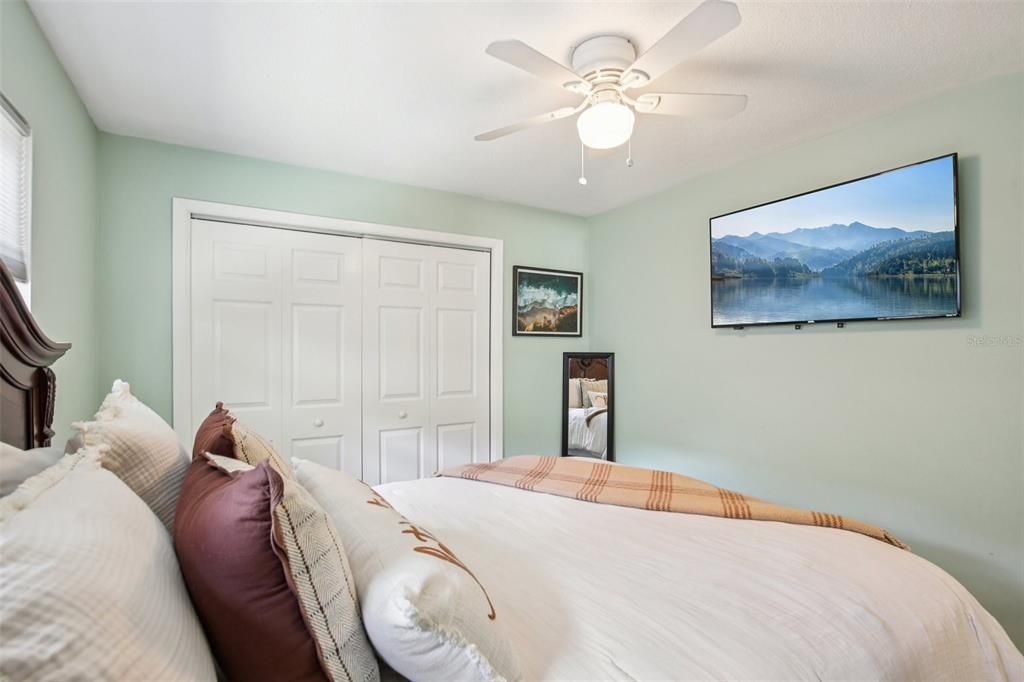 Active With Contract: $589,000 (3 beds, 2 baths, 1612 Square Feet)