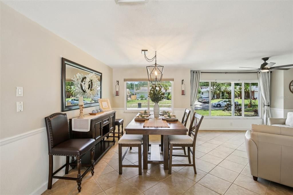 Active With Contract: $589,000 (3 beds, 2 baths, 1612 Square Feet)