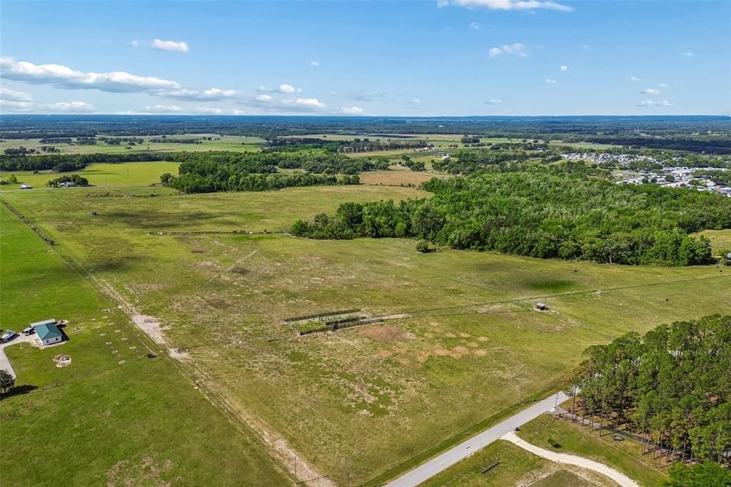 Под контрактом: $478,000 (9.37 acres)