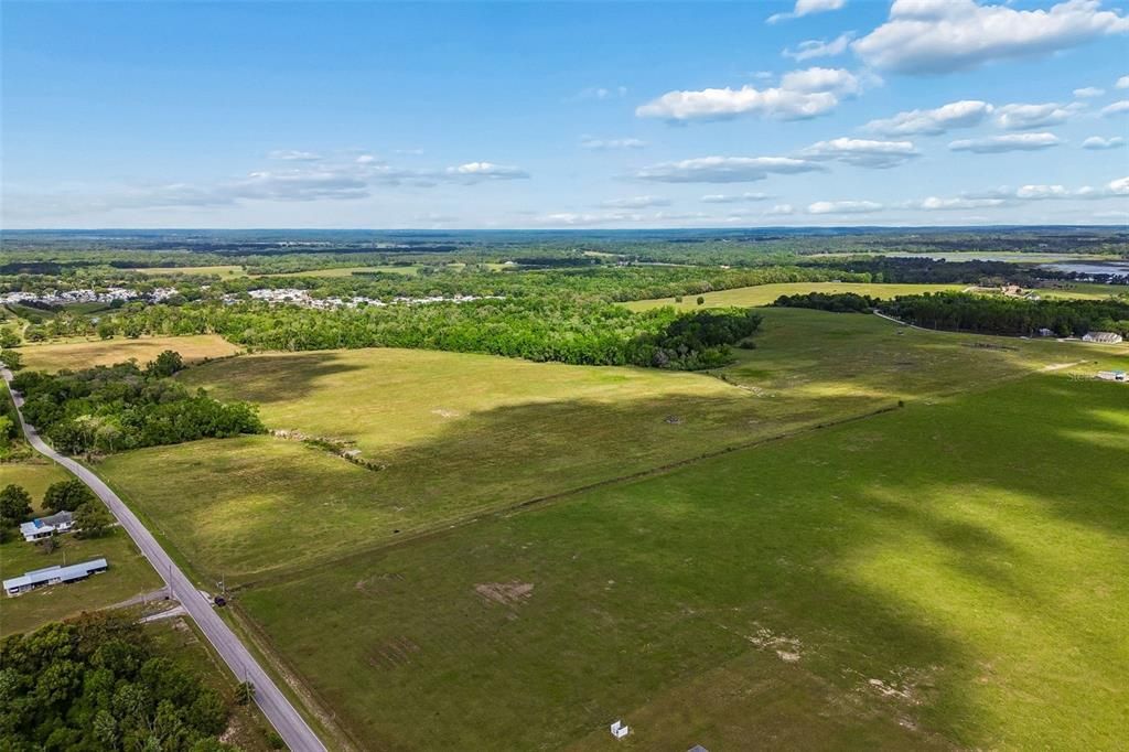 Под контрактом: $478,000 (9.37 acres)