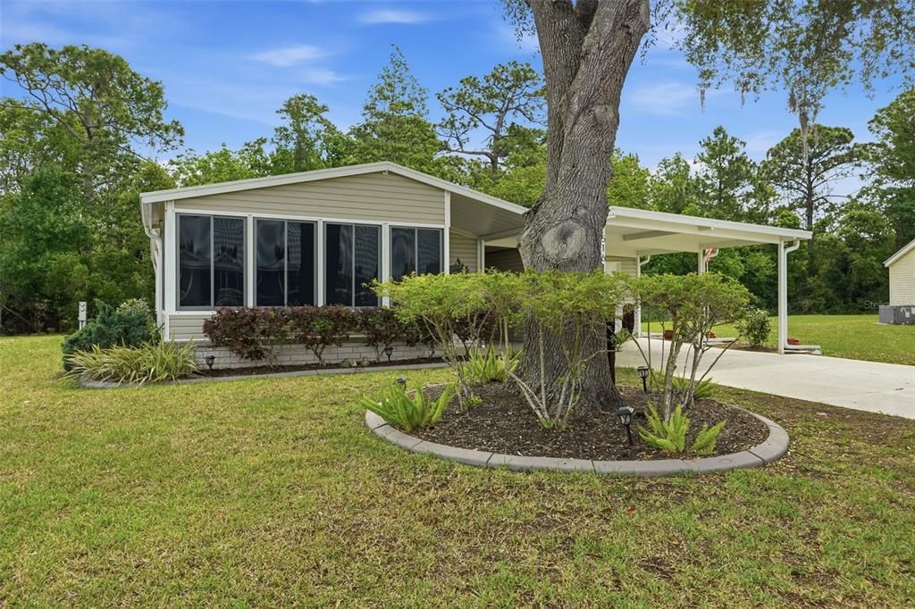 For Sale: $160,000 (2 beds, 2 baths, 960 Square Feet)