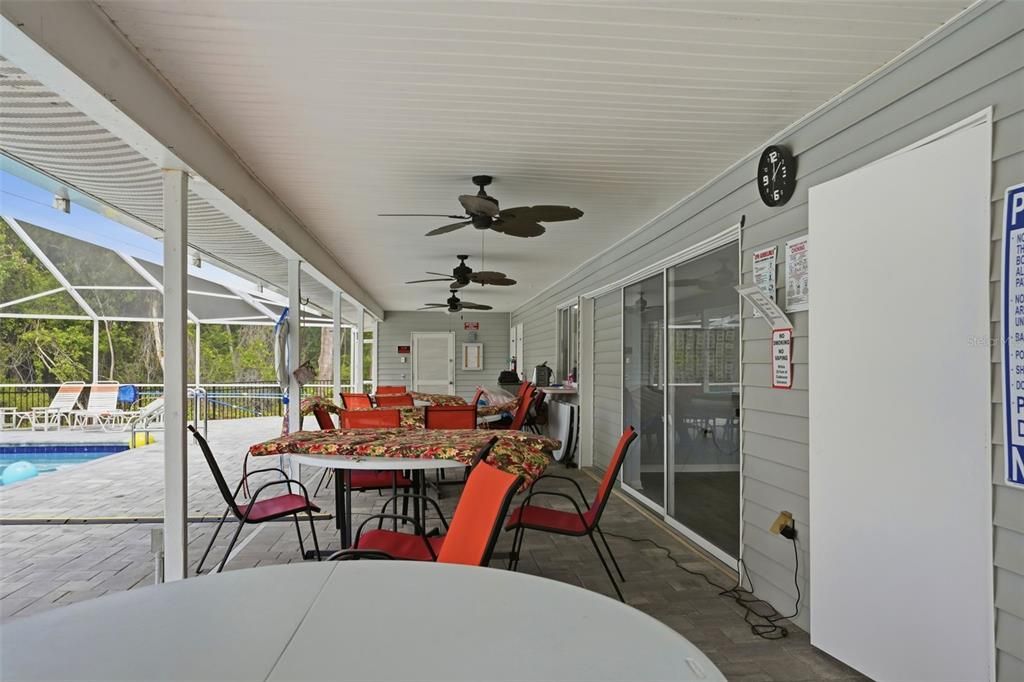 For Sale: $160,000 (2 beds, 2 baths, 960 Square Feet)