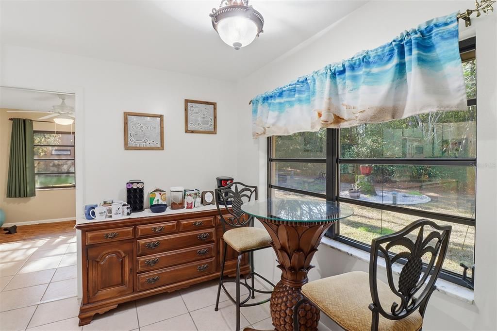 For Sale: $294,900 (3 beds, 2 baths, 2206 Square Feet)