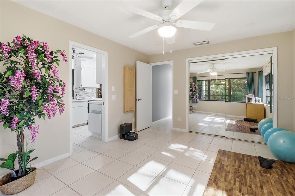 For Sale: $294,900 (3 beds, 2 baths, 2206 Square Feet)