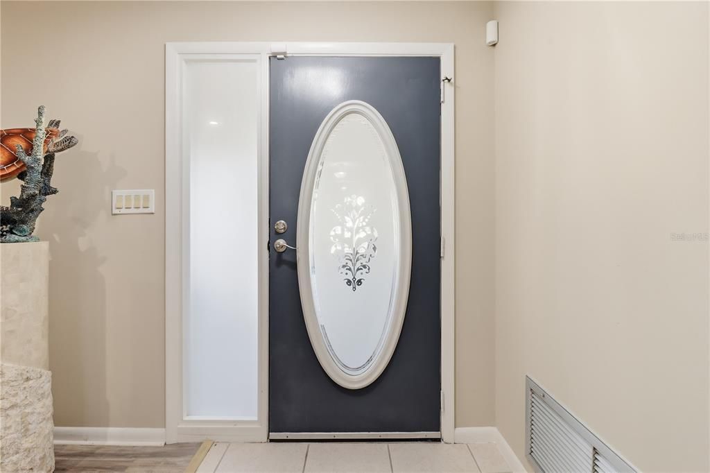For Sale: $294,900 (3 beds, 2 baths, 2206 Square Feet)