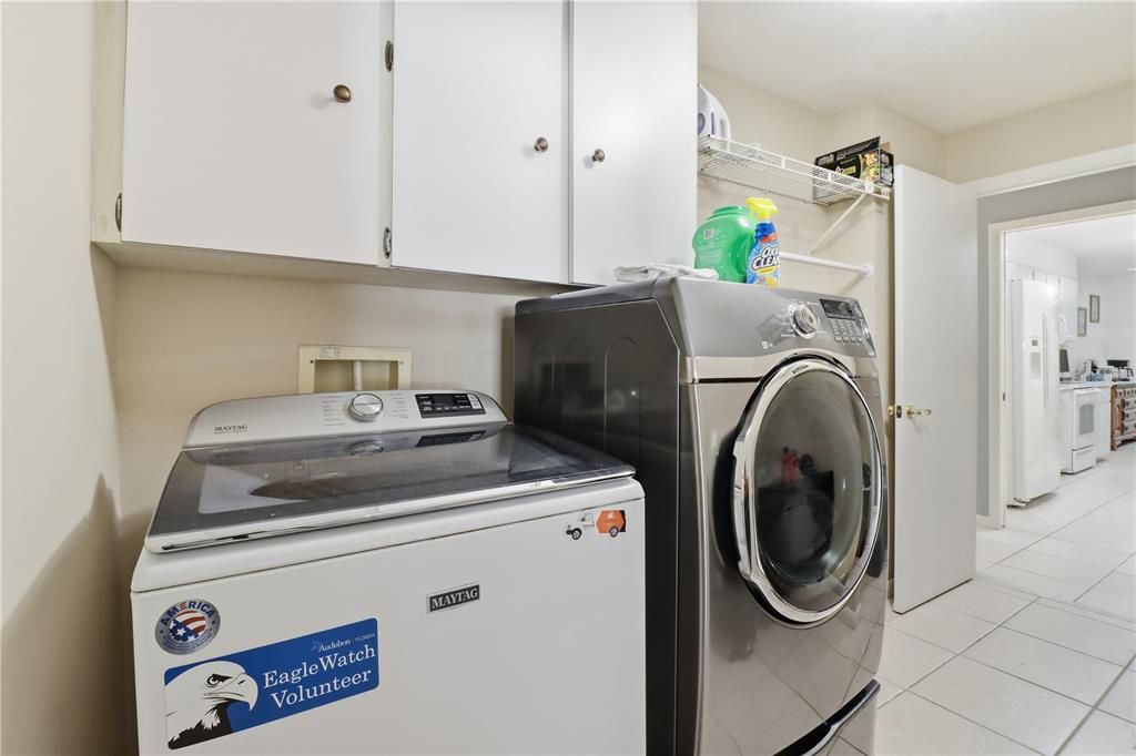 For Sale: $294,900 (3 beds, 2 baths, 2206 Square Feet)