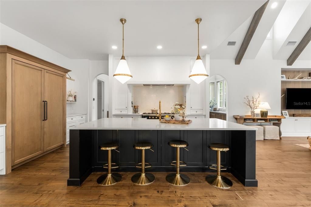 En Venta: $2,195,000 (4 camas, 4 baños, 4602 Pies cuadrados)
