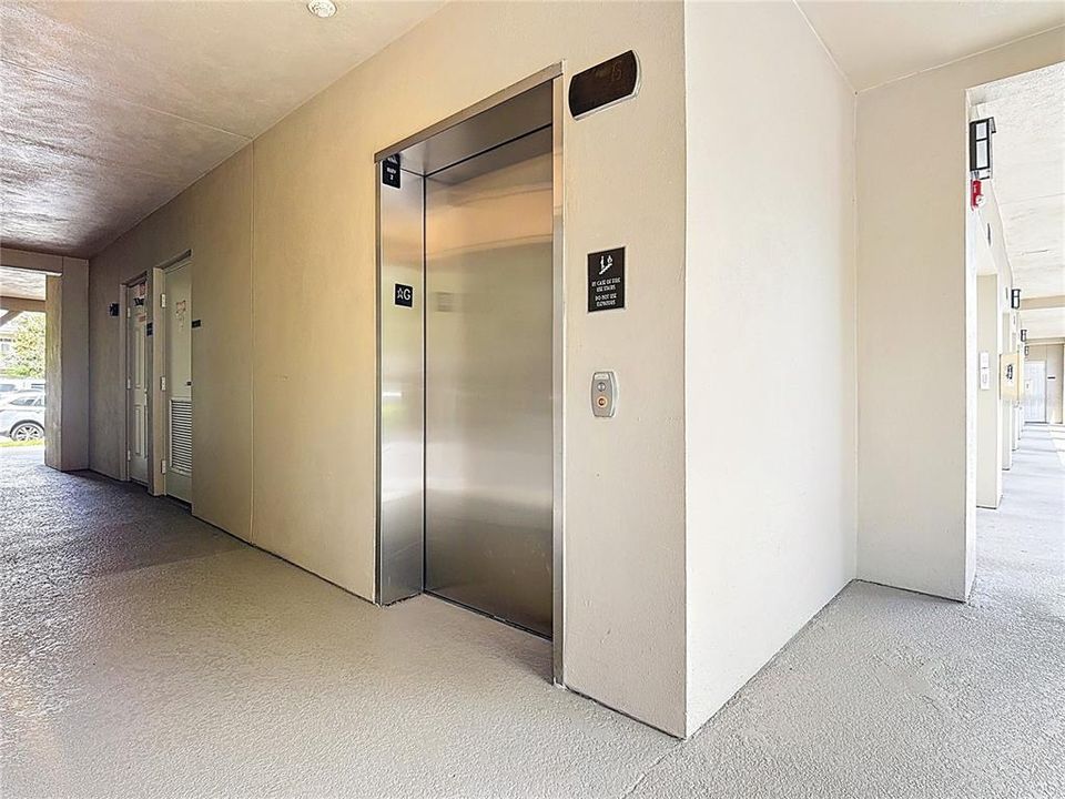 En Venta: $459,000 (3 camas, 2 baños, 1736 Pies cuadrados)