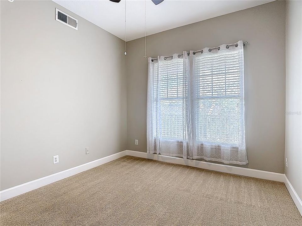En Venta: $459,000 (3 camas, 2 baños, 1736 Pies cuadrados)